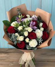 Букет цветов из:  Розы и Альстромерии #REPLACE_PRED# Медвежьи Озера