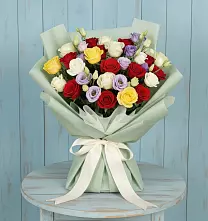 Букет цветов из:  Розы в Медвежьи Озера