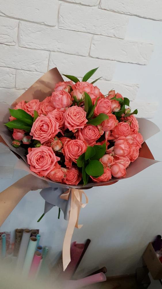 Букет цветов из: Розы в Медвежьи Озера