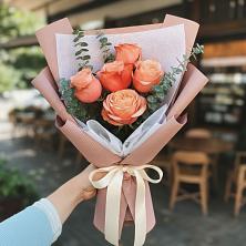 Букет цветов из:  Розы в Медвежьи Озера