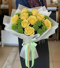 Букет цветов из:  Хризантемы и Розы в Медвежьи Озера