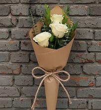 Букет цветов из:  Розы в Медвежьи Озера