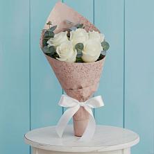 Букет цветов из:  Розы в Медвежьи Озера