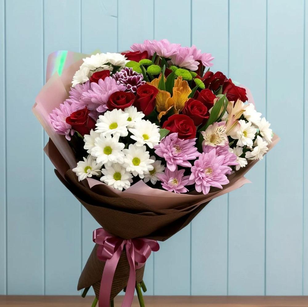 Букет цветов из: Розы, Хризантемы и Альстромерии в Медвежьи Озера