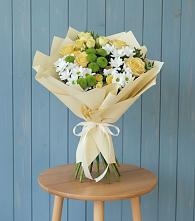 Букет цветов из:  Хризантемы и Розы в Медвежьи Озера