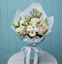 Букет цветов из:  Розы и Лизиантусы в Медвежьи Озера