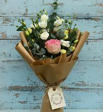 Букет цветов из:  Розы и Лизиантусы #REPLACE_PRED# Медвежьи Озера