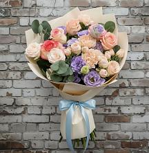 Букет цветов из:  Розы, Лизиантусы и Гвоздики в Медвежьи Озера